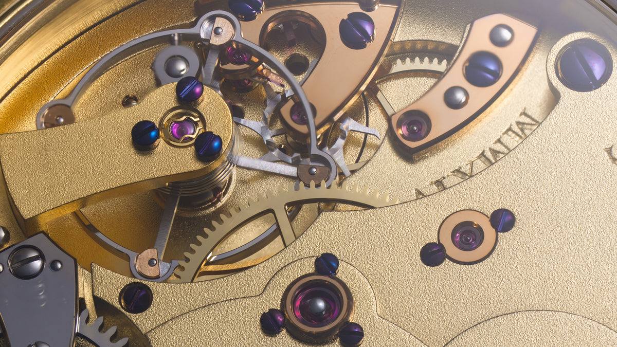 Series 2, Mark 1, Yellow Gold