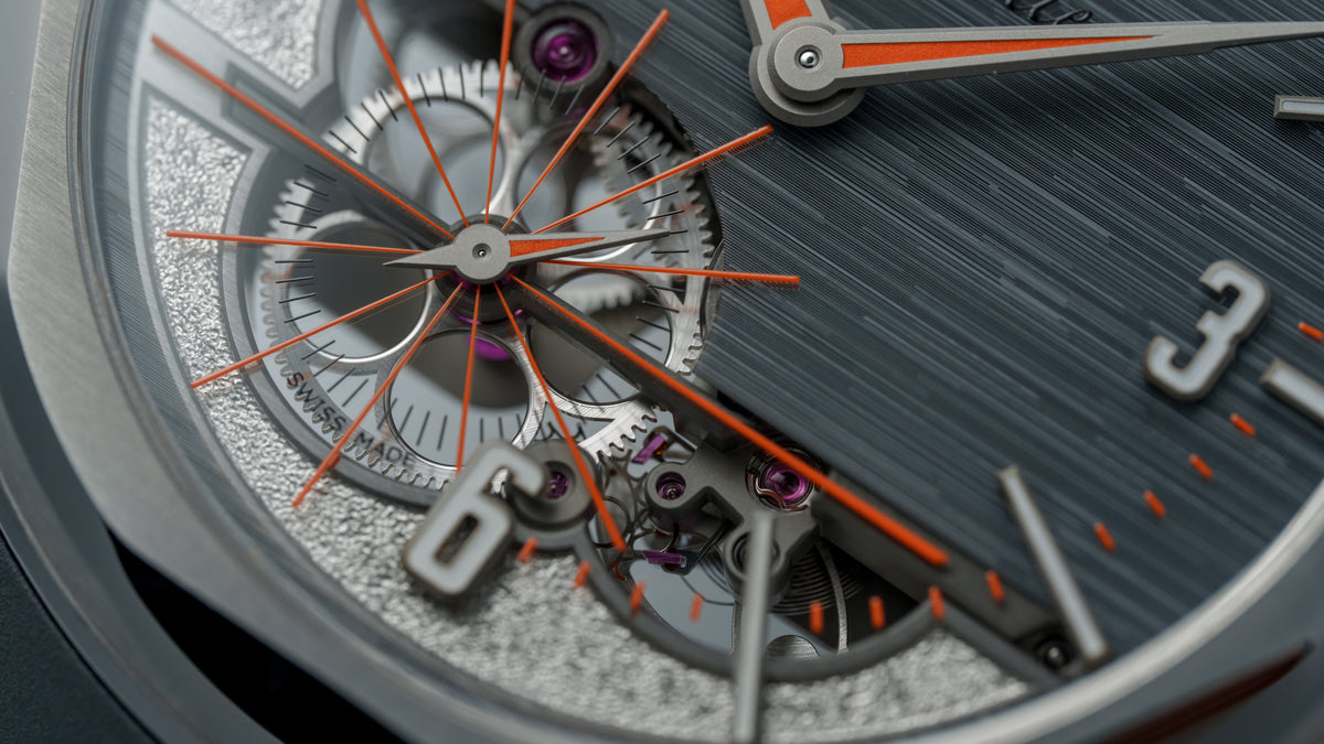 C Edition Six, Titanium