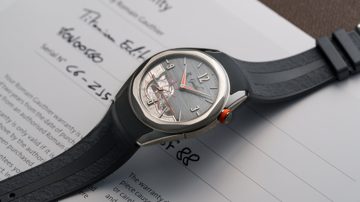 C Edition Six, Titanium