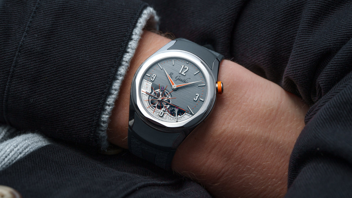 C Edition Six, Titanium