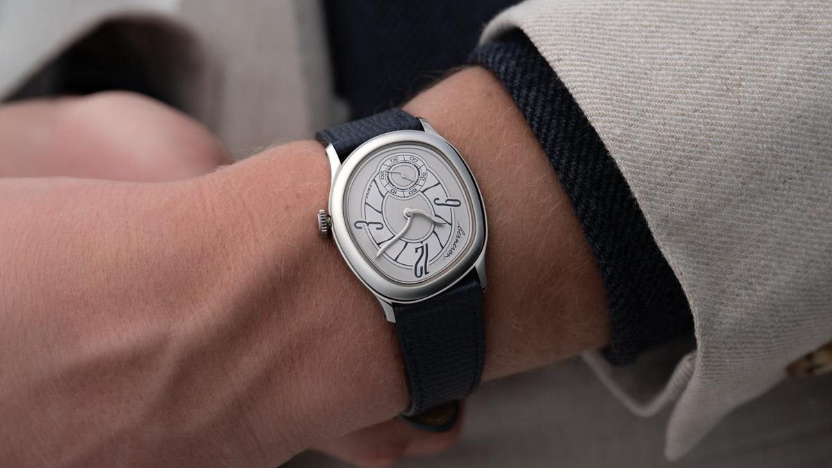 Mirage 38, Prussian Blue, White Gold
