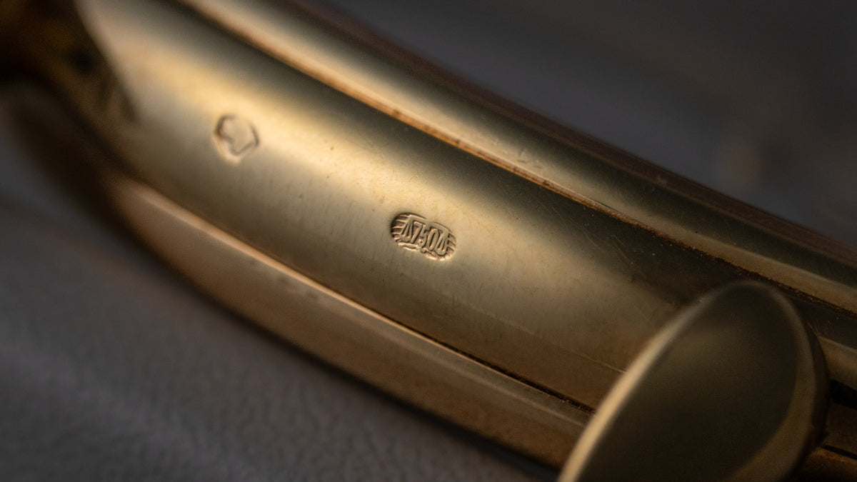 Reference 8, Yellow Gold