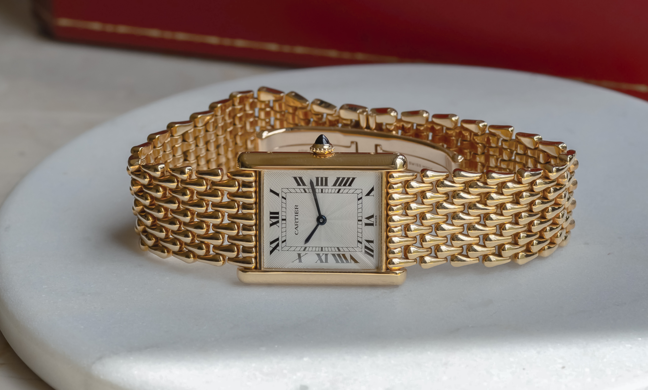 Cartier - Tank Louis Cartier on bracelet !