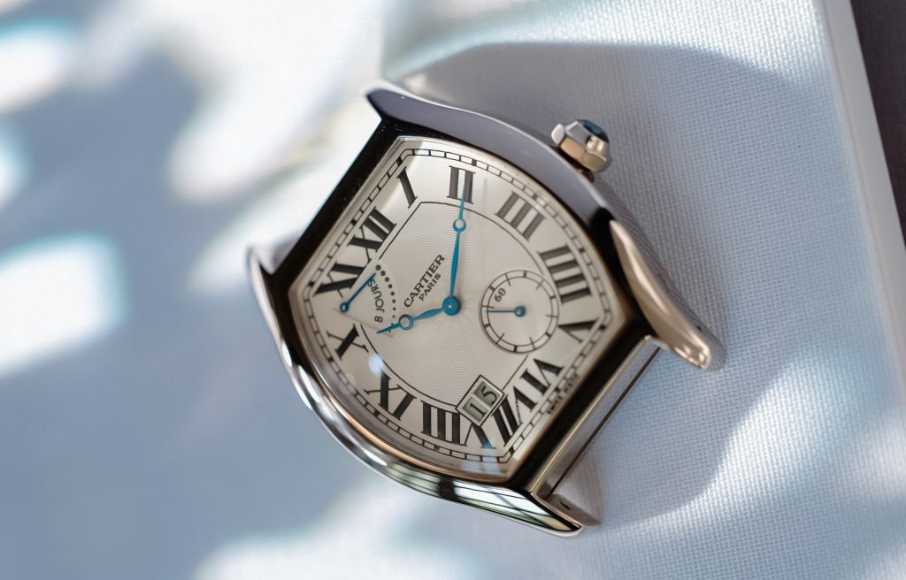Cartier-CPCP-Tortue-8-Day-Power-Reserve