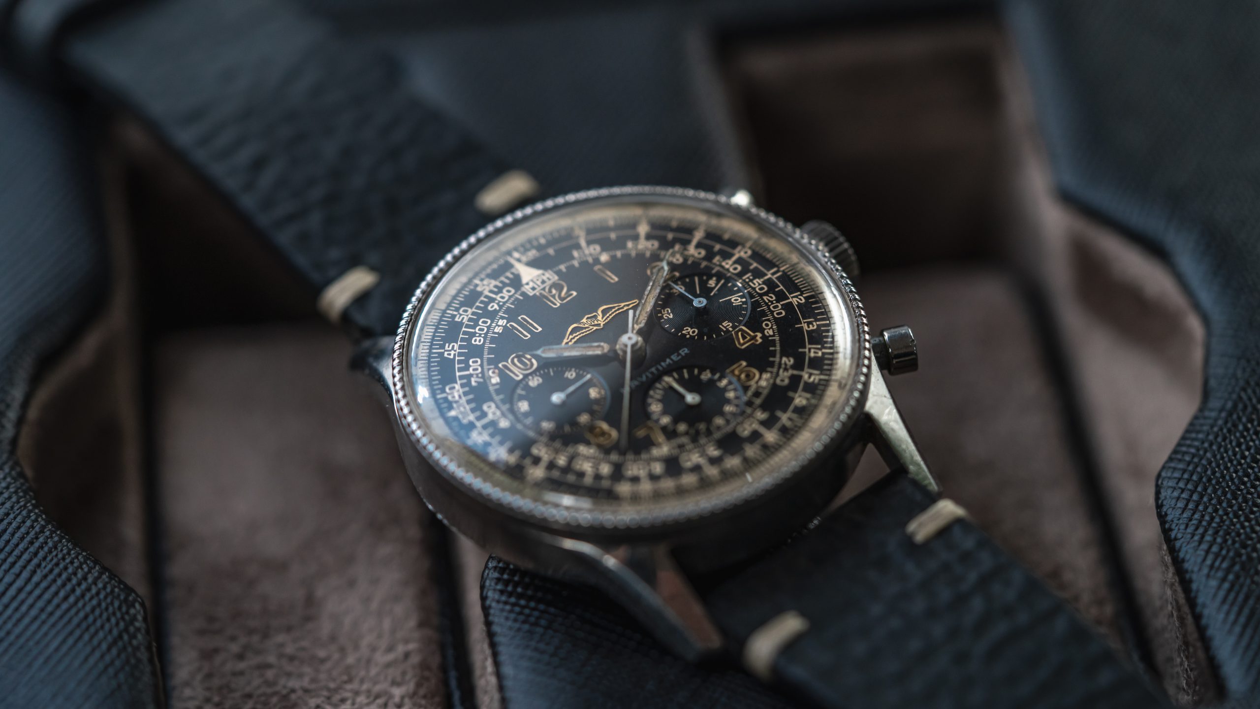 Breitling-AOPA-Navitimer-806-Valjoux-72