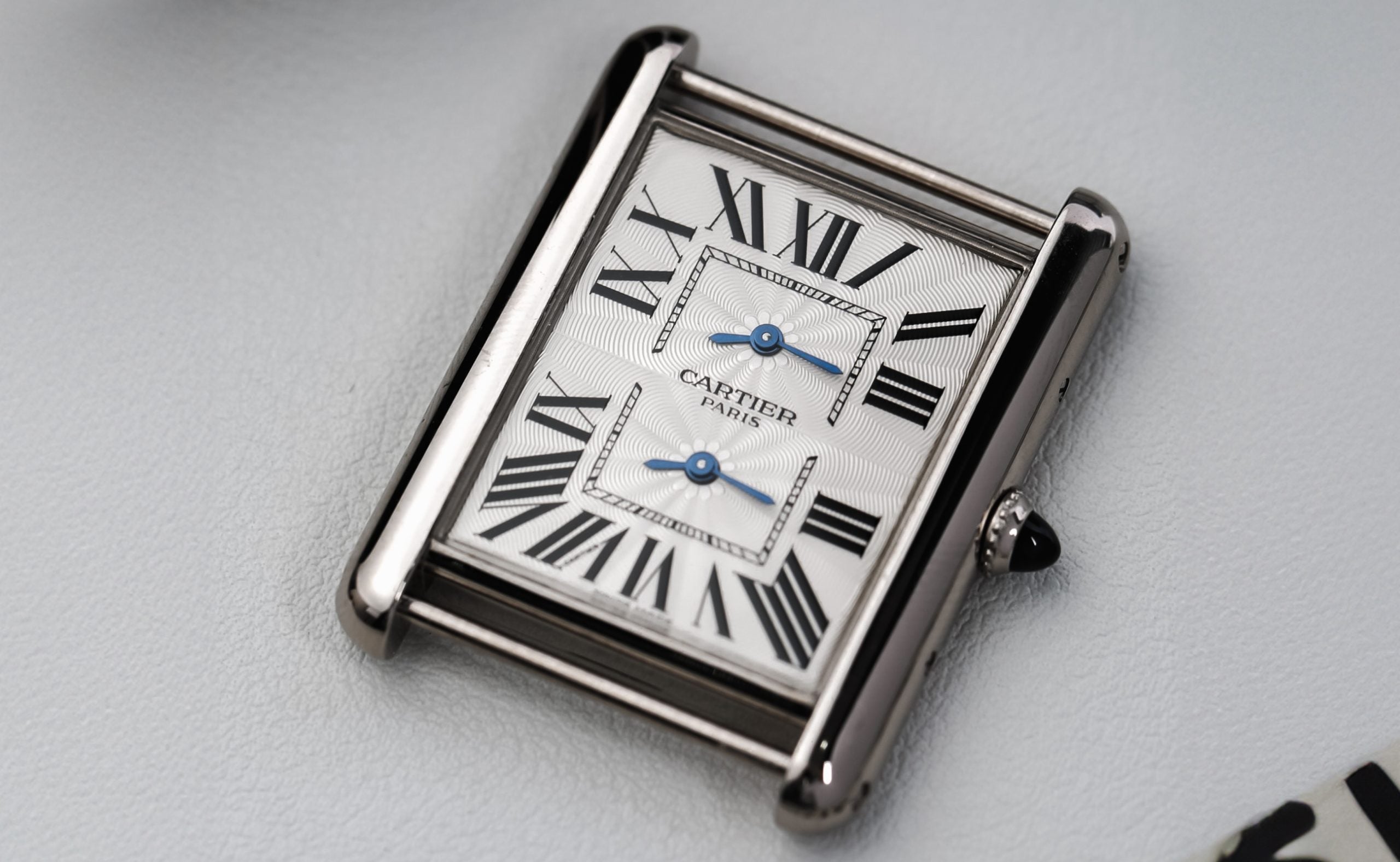 Cartier tank solo hot sale xl bracelet