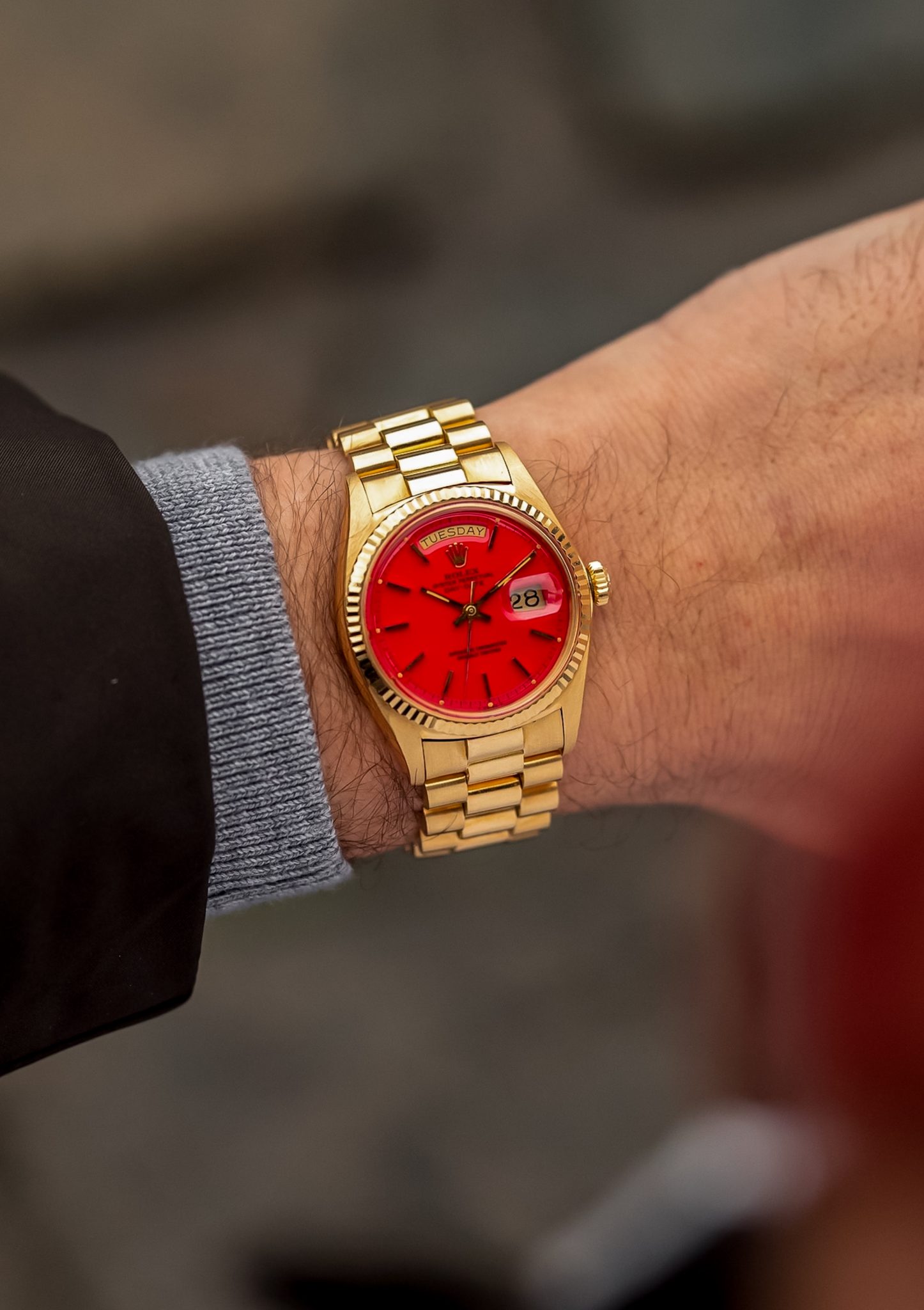 Coral-Red-Stella-Dial-1803-Rolex-Day-Date