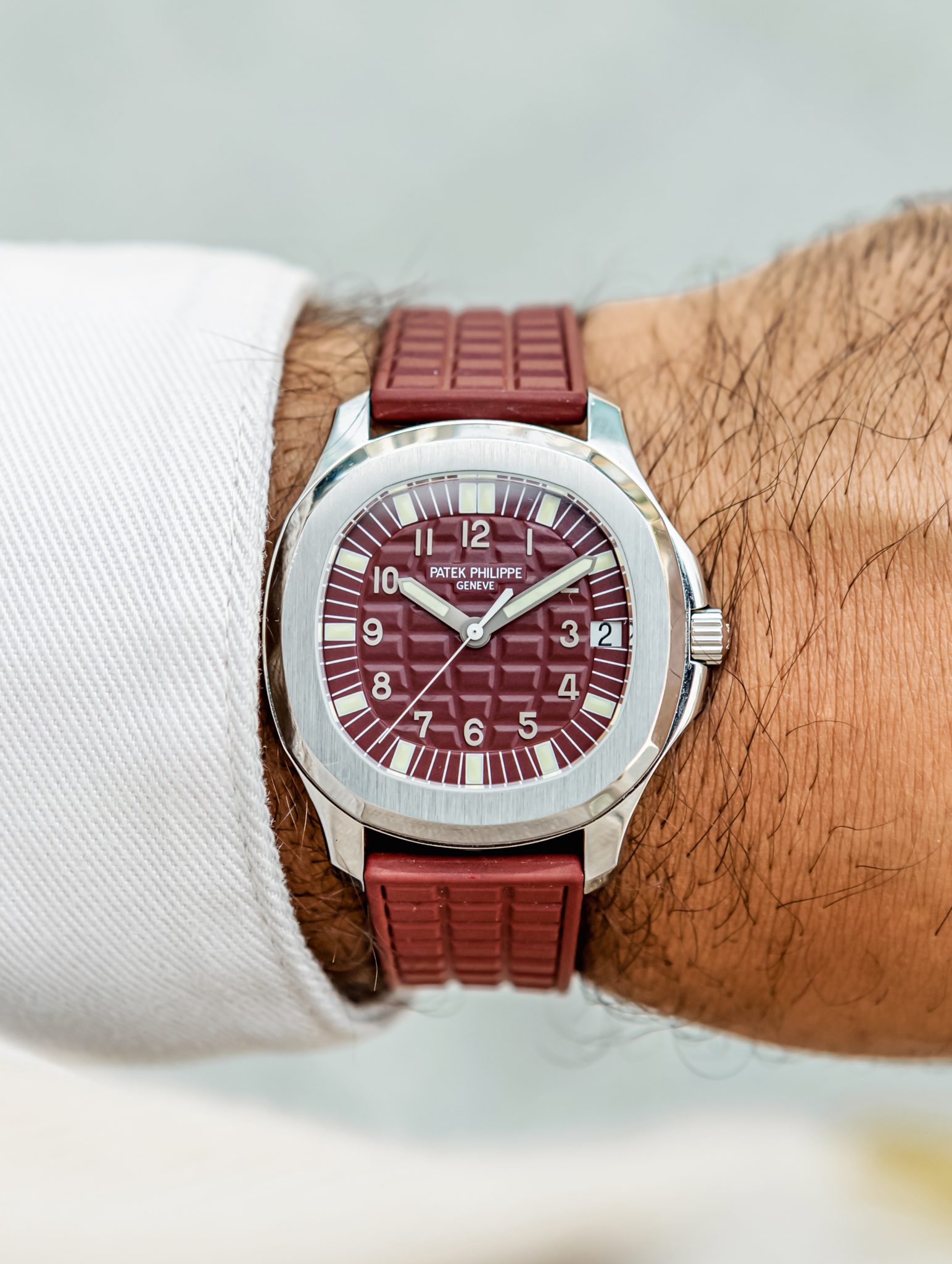 Plum-Dial-5065-Patek-Philippe-Aquanaut