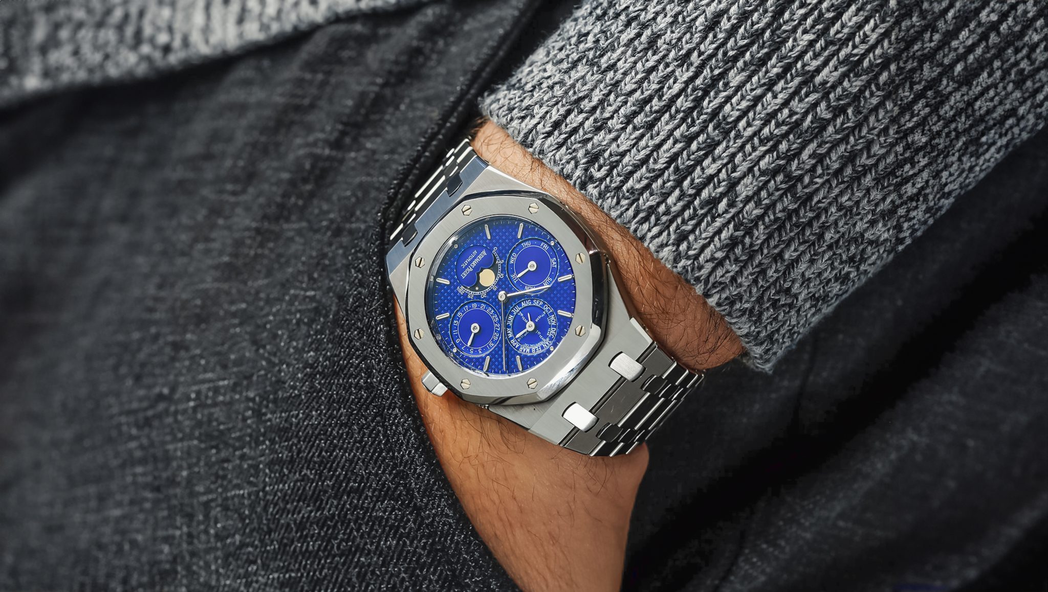 Yves-Klein-25820ST-Audemars-Piguet-Royal-Oak-QP