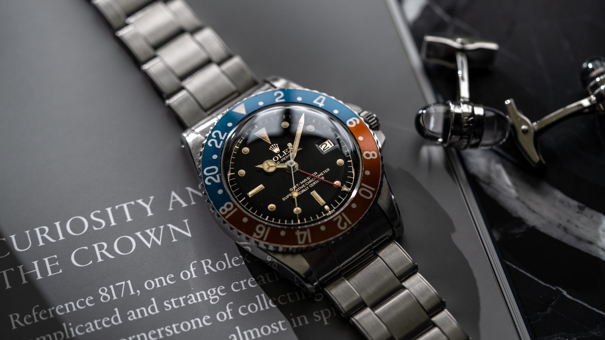 Rolex-1675-Gilt-Exclamation-Dial-GMT-Master
