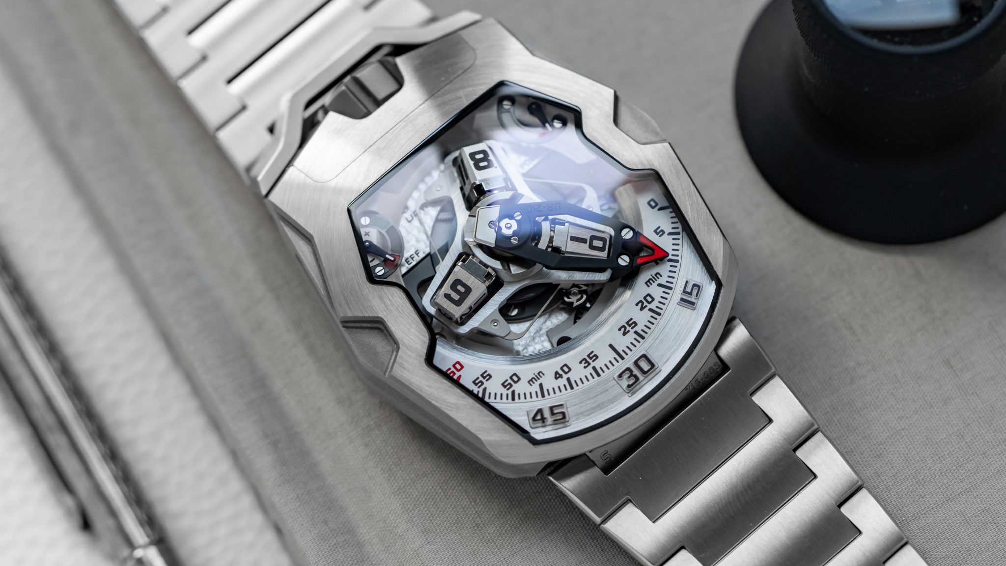 Urwerk-UR-210S-Full-Metal-Jacket