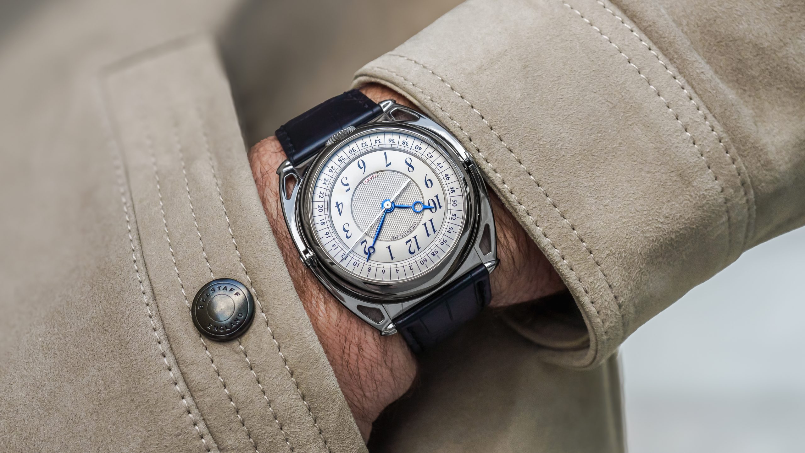 De-Bethune-Kind-Of-Two-GMT