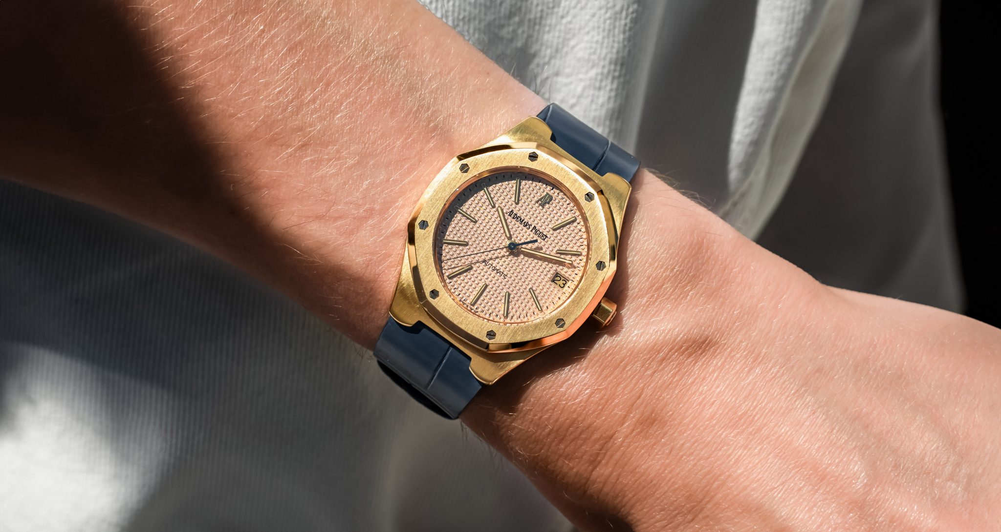 Peach-Dial-14800BA-Audemars-Piguet-Royal-Oak