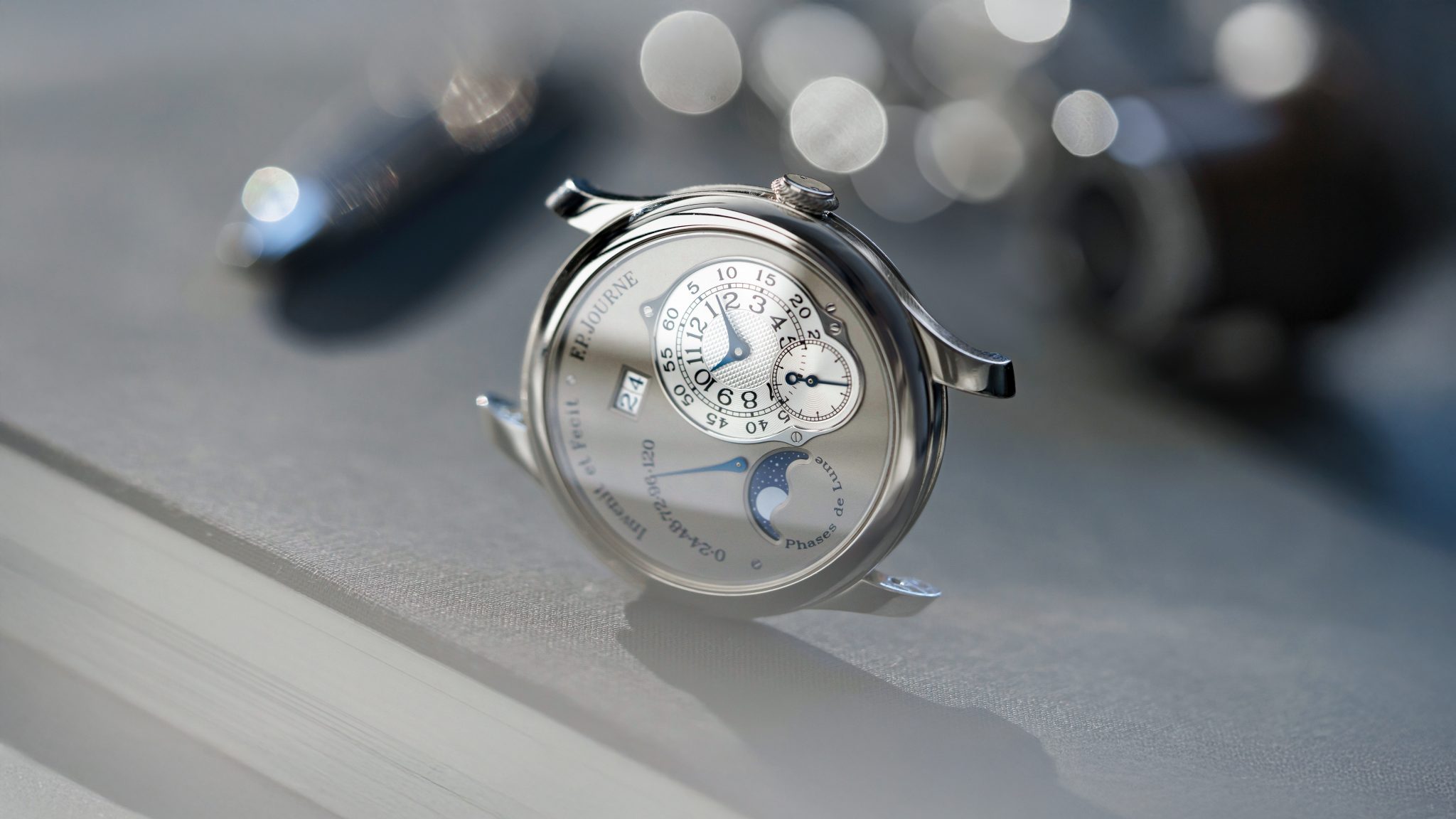 FP-Journe-Octa-Lune-Platinum-Second-Gen