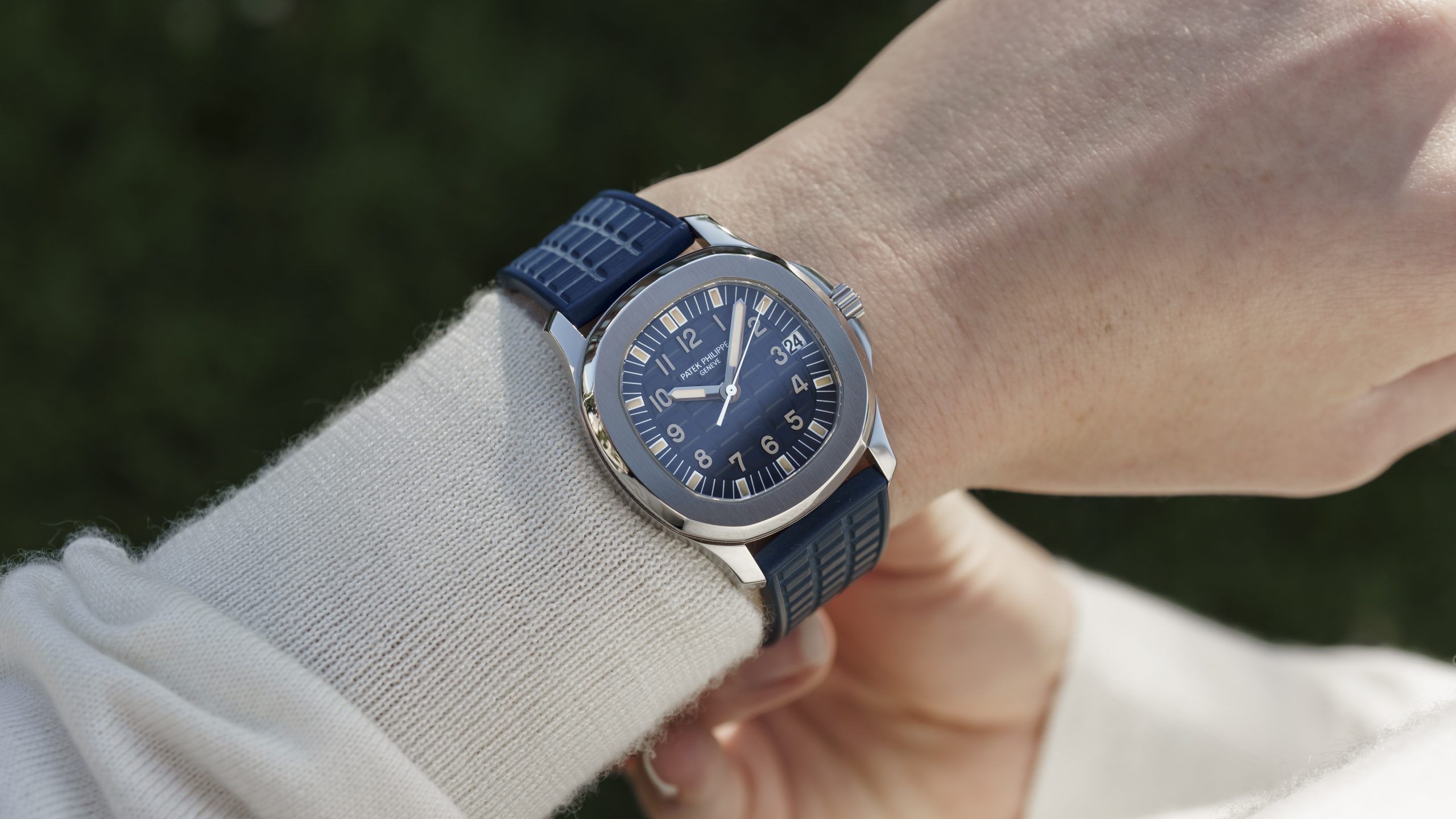 Patek aquanaut blue strap best sale