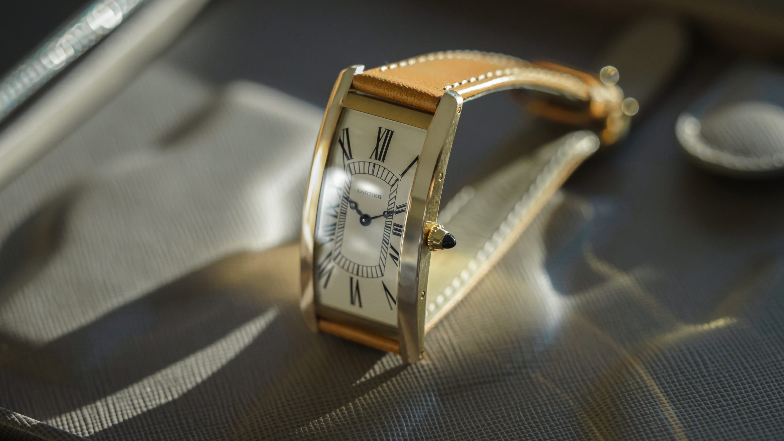 Cartier-Tank-Cintrée-100th-Anniversary