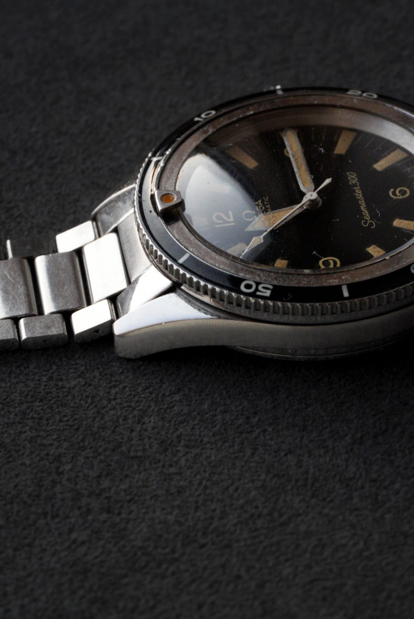 165.014-Omega-Seamaster-300