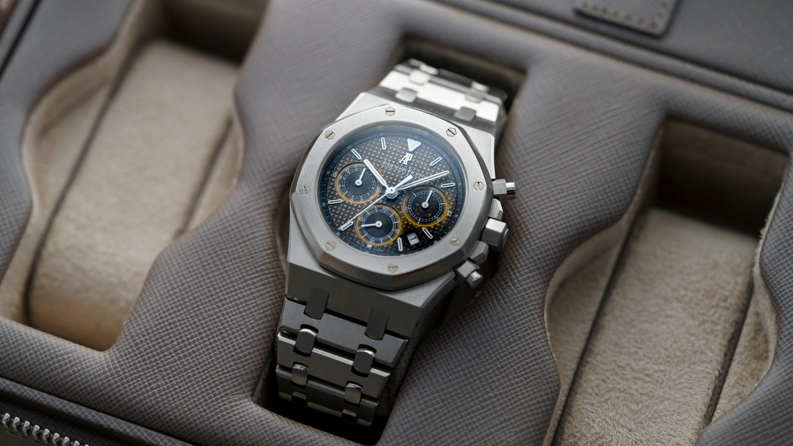 Audemars-Piguet-25860ST-Royal-Oak-Chronograph-Tropical-Dial-Kasparov