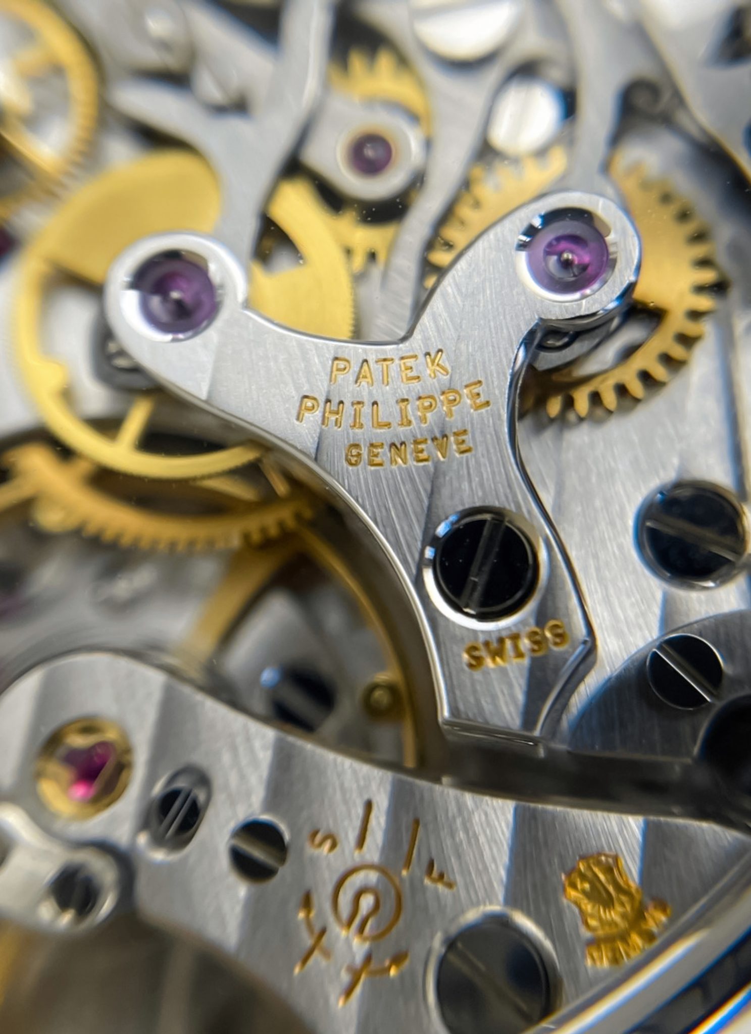 5970P-Patek-Philippe-Perpetual-Calendar-Chronograph