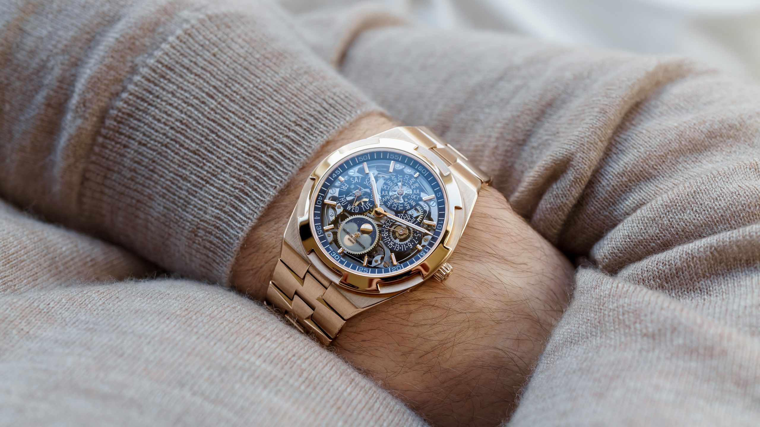 Vacheron-Constantin-Overseas-Perpetual-Calendar-Skeleton-4300V