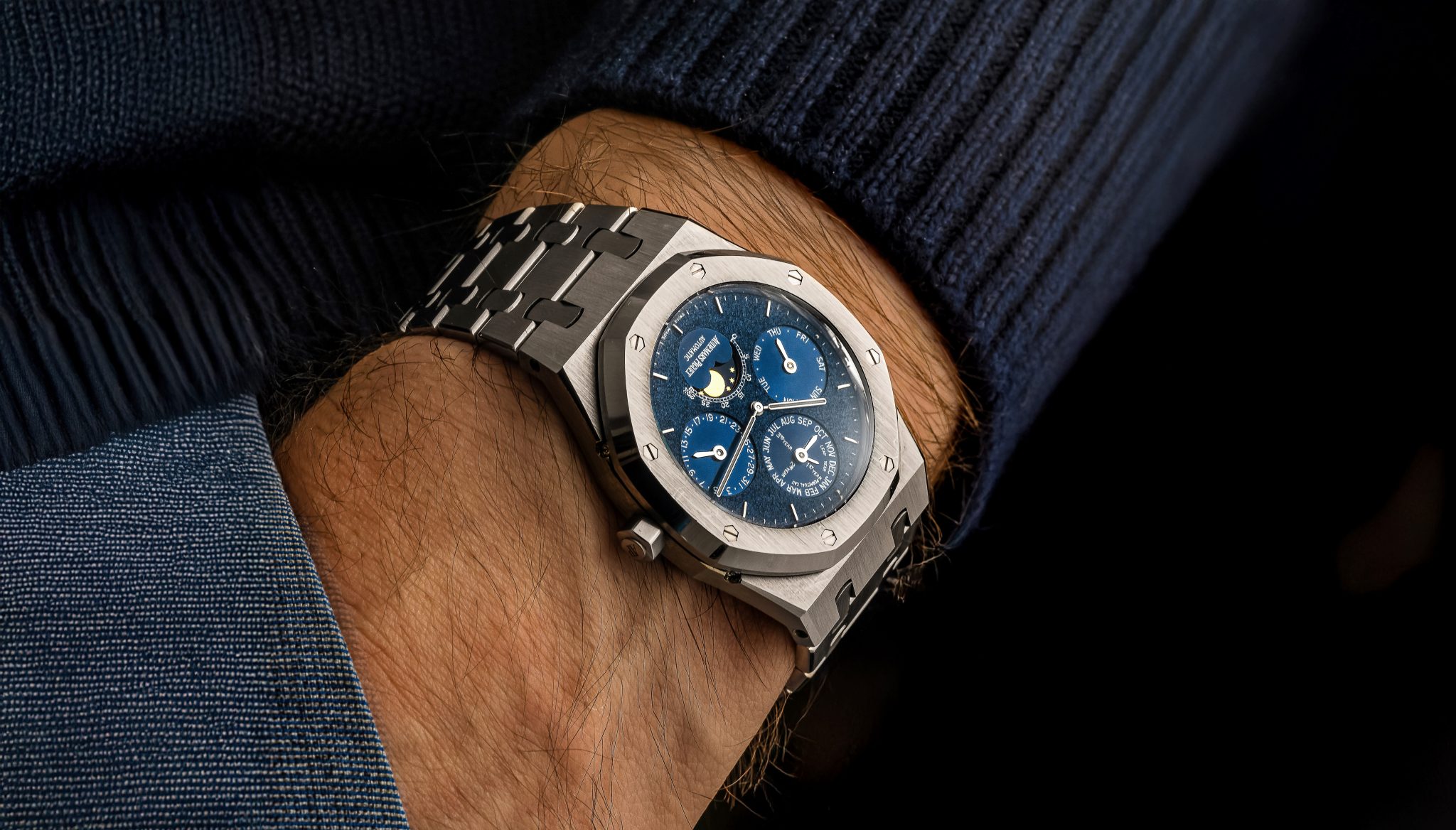 Audemars-Piguet-Royal-Oak-25820ST-Perpetual-Calendar-Tuscan-Dial