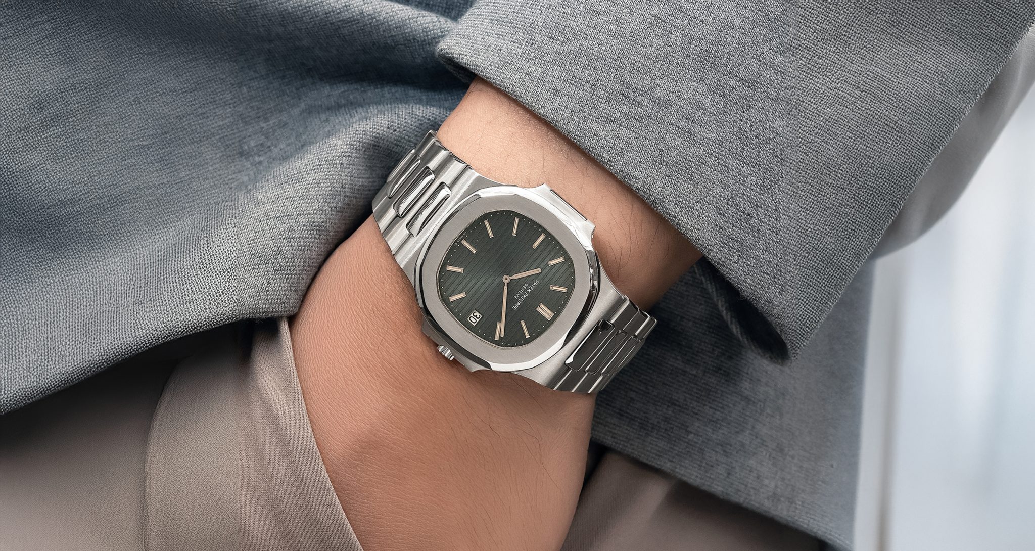 Patek nautilus 37mm best sale