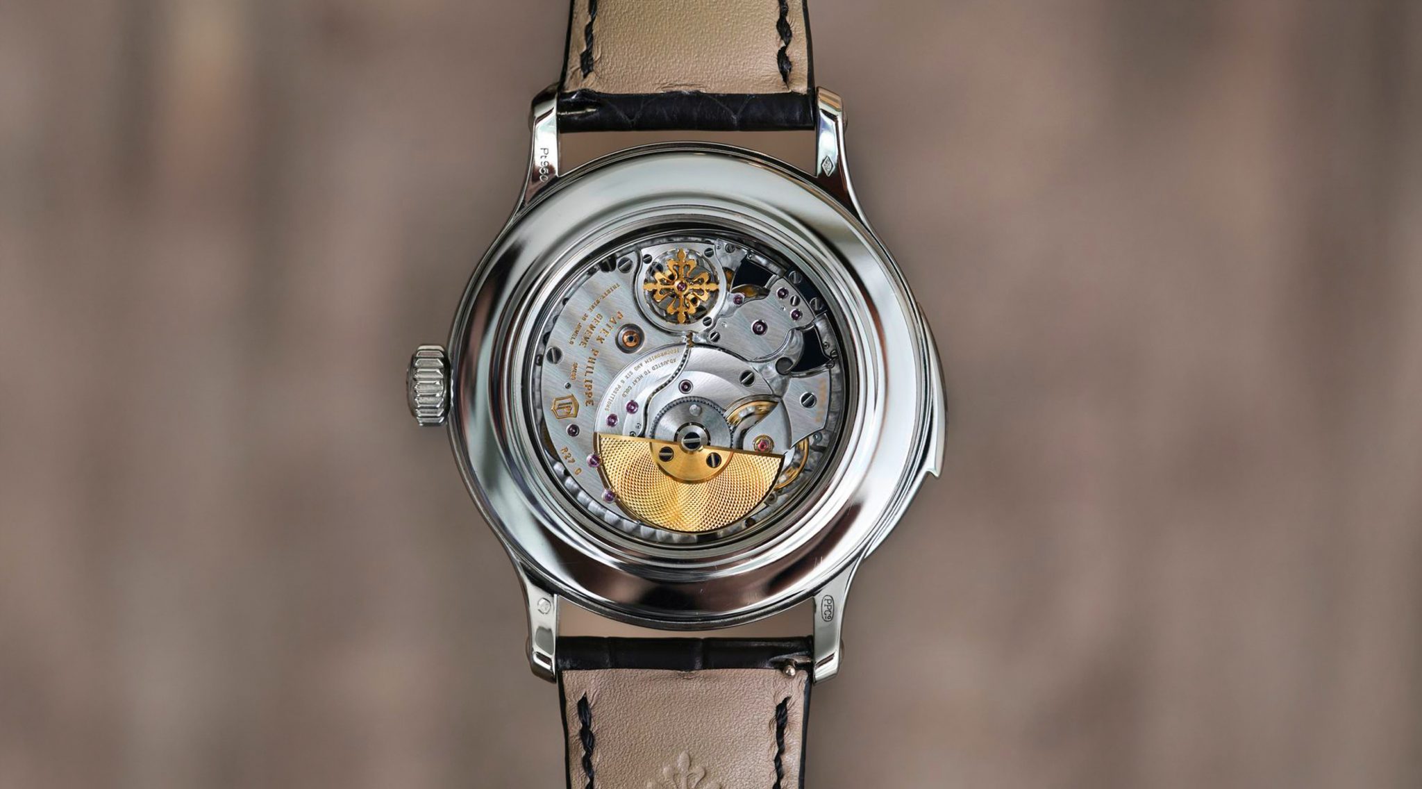 5374P-Patek-Philippe-Perpetual-Calendar-Minute-Repeater