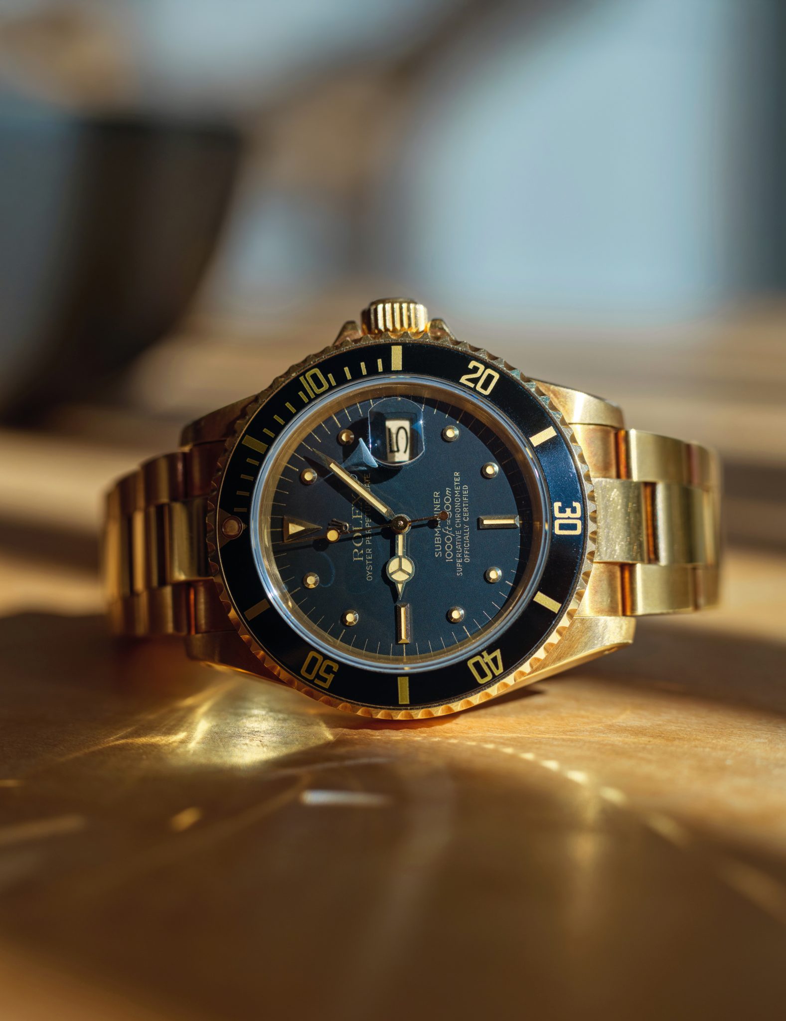 16808-Rolex-Submariner-Yellow-Gold